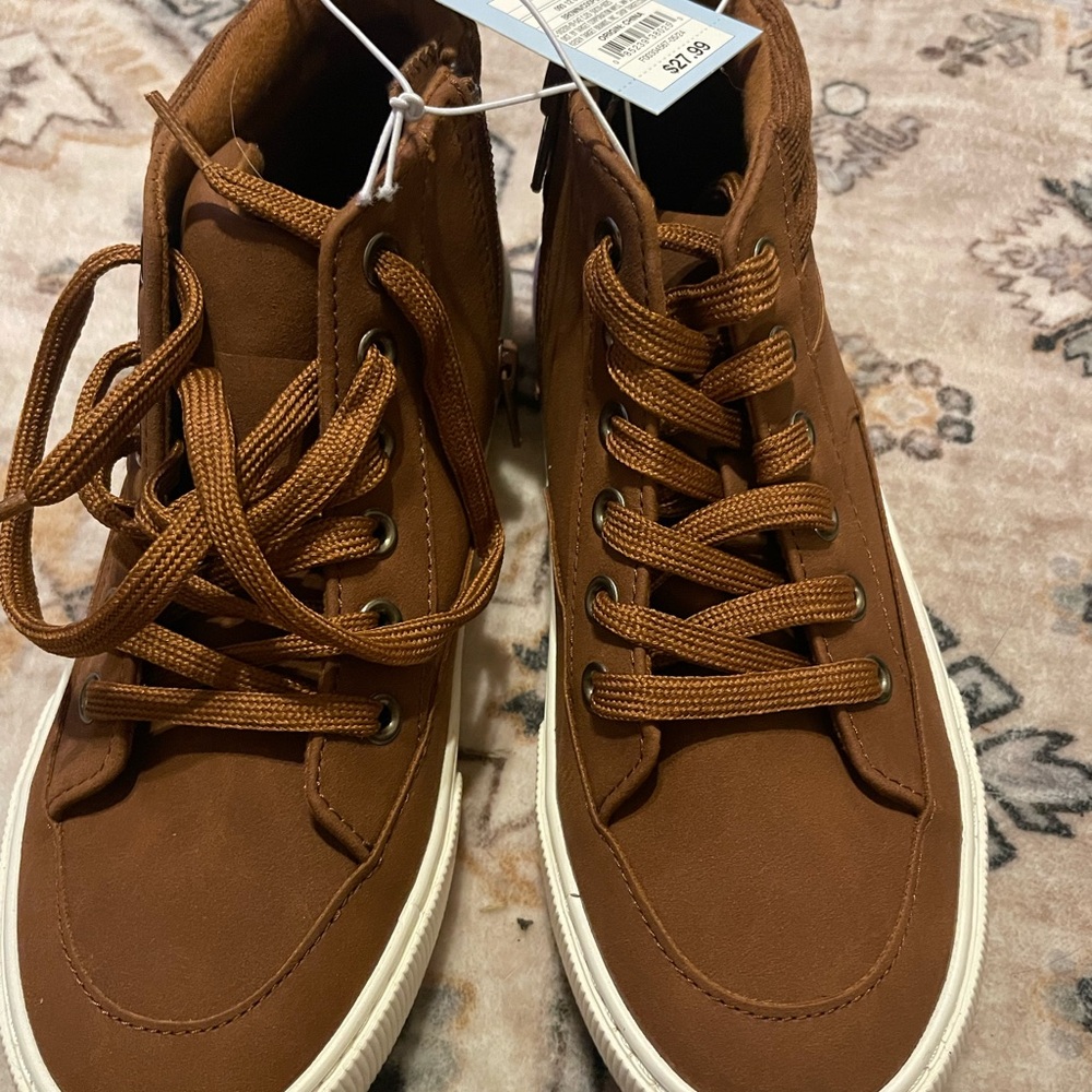 Brown High-Top boys Sneakers